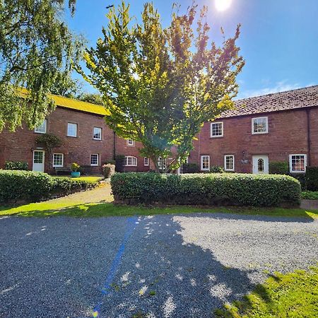 Mickledale & Langriggs At Wetheral Cottages Great Salkeld Bagian luar foto